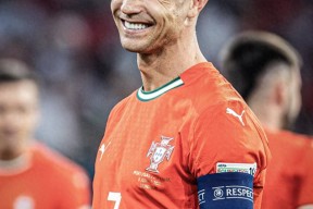 kaiyun中国在线登录关于TL不断突破！，C罗连续二十场比赛得分超过领先优势明显再创辉煌时刻的信息